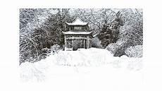 钢笔画雪景